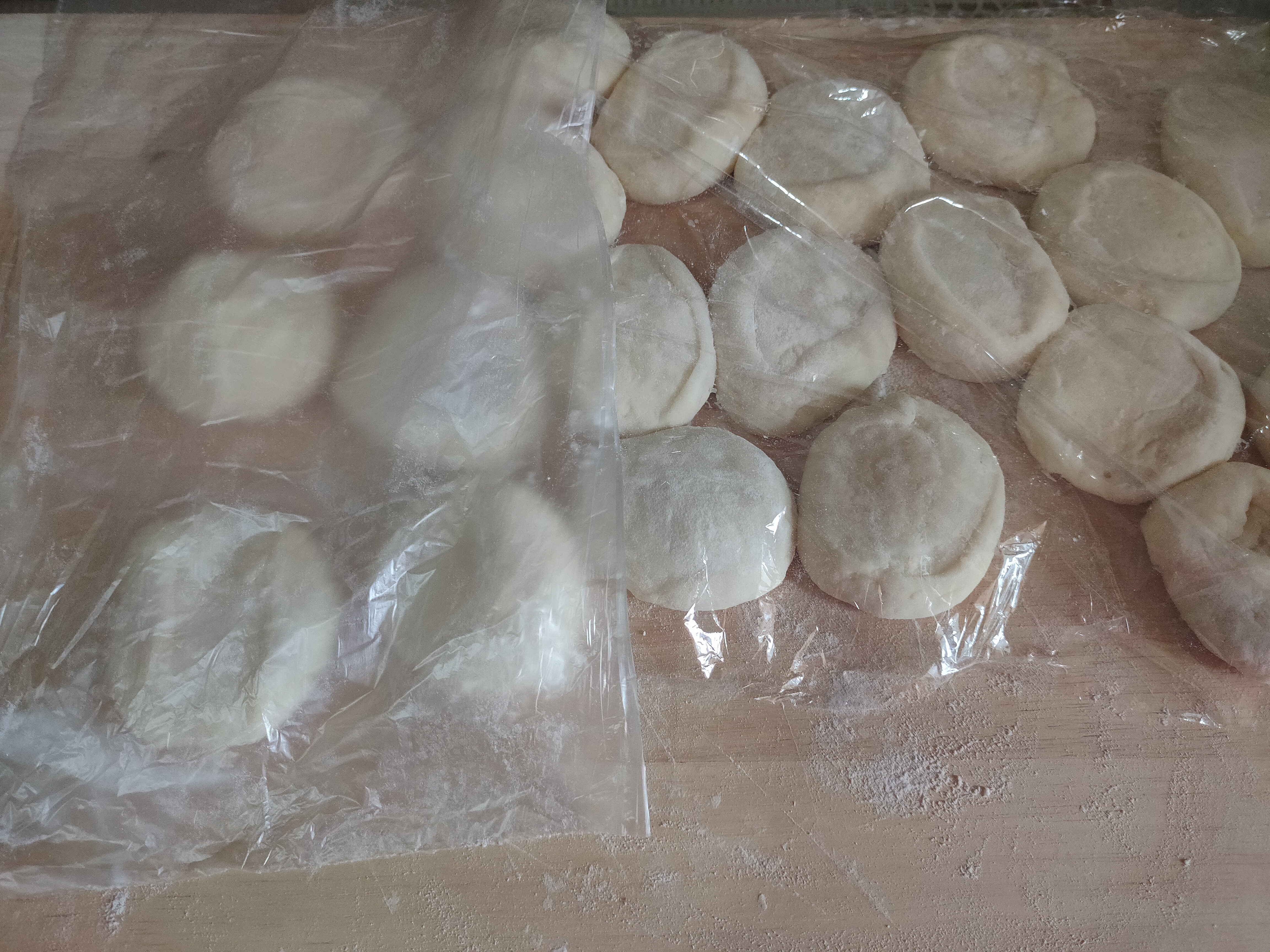 正宗鲜肉包做法,自己做的鲜肉包太好吃了