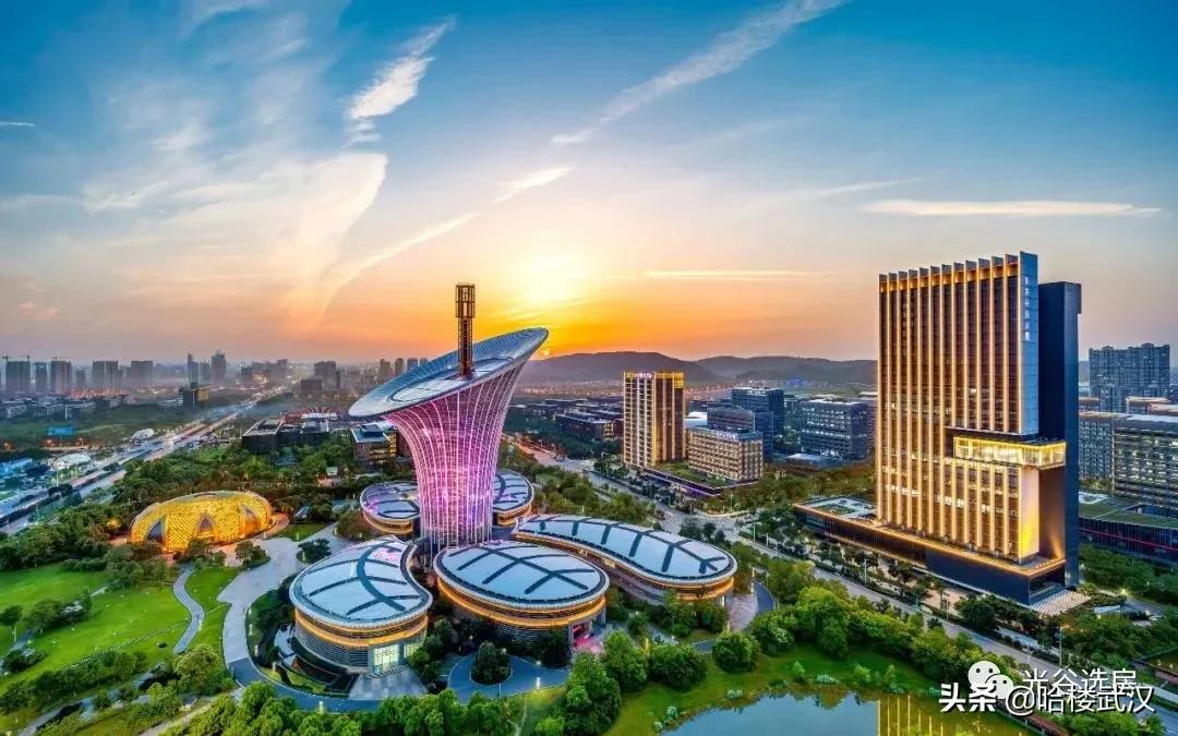 交房租交一年多退少补合适吗,交房租算账