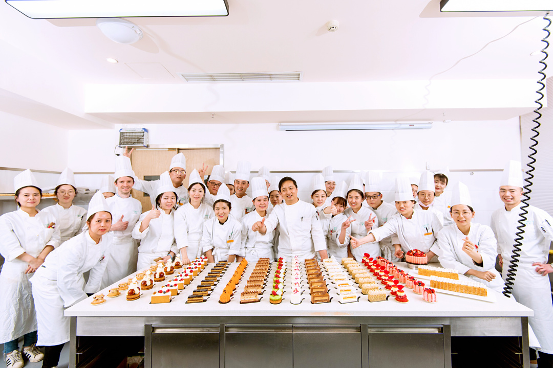 如何成为一个顶级的甜品师,世界级甜品大师是谁