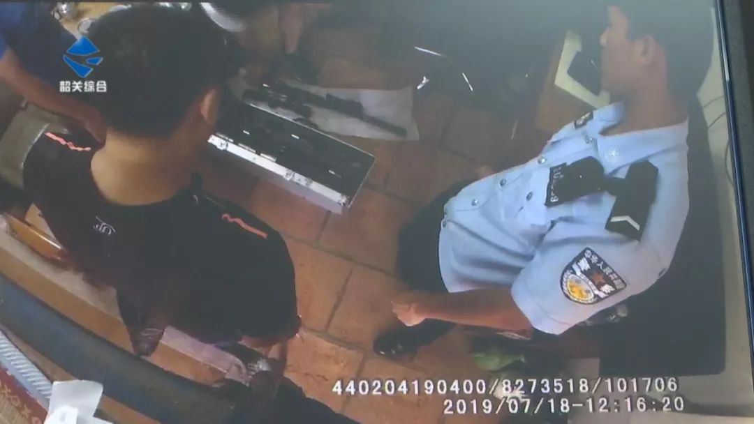 韶关一男子网购枪械零件组装枪支，结果自己“中枪”了