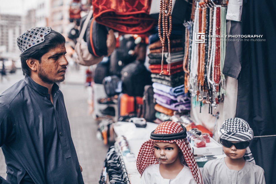 迪拜中国人打工者的真实生活,迪拜繁华城市真实生活