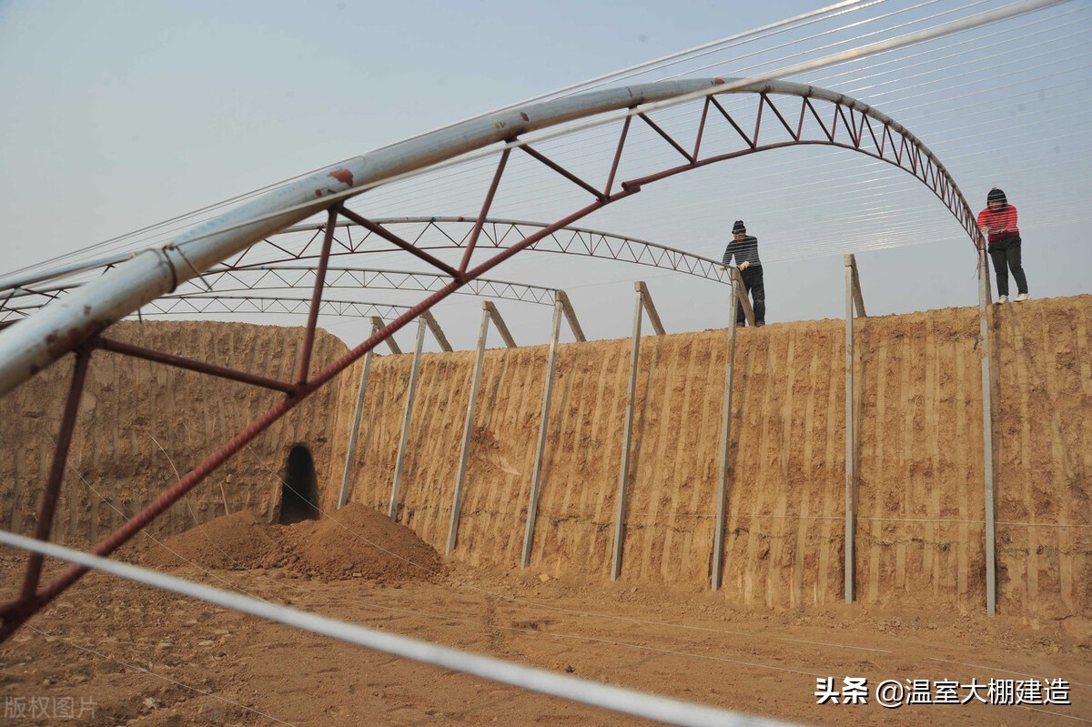 安徽日光温室大棚建造视频造价,临沂节能日光温室大棚造价多少钱