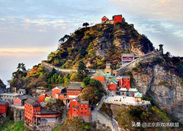 风雨兼程追逐黎明的曙光访中资企业尼泊尔黎明家具厂厂长王竹军