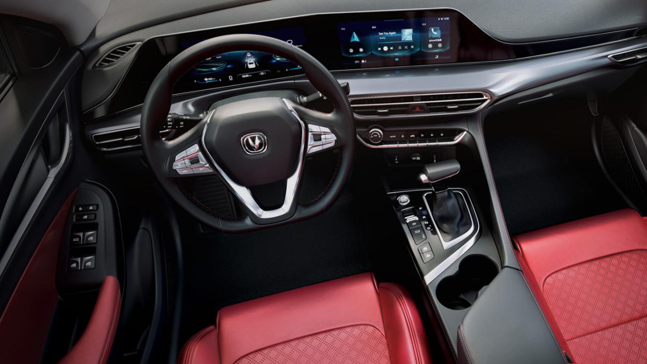 雪佛兰科鲁泽和长安逸动,雪佛兰科鲁泽跟长安逸动哪个好