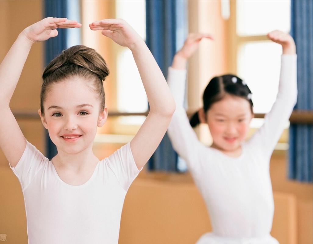 跳舞的技巧与注意事项,跳舞最忌讳的动作