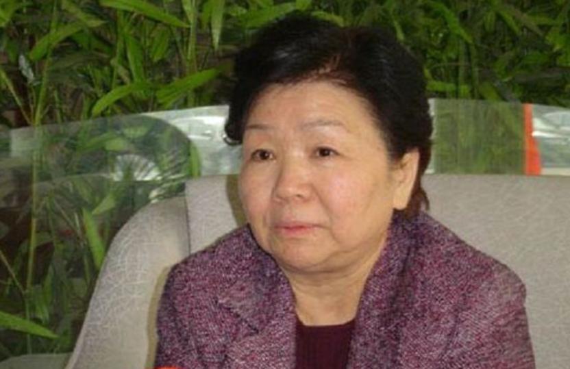 回顾三鹿毒奶粉事件,三鹿毒奶粉事件真实案例