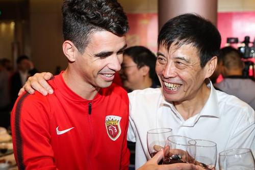 投资足球是不是做公益？陈戌源重提苏宁企业形象！足协形象何在？