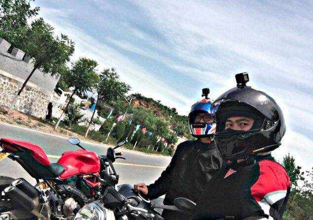 杜卡迪monster821外观改装,杜卡迪monster821行驶表现