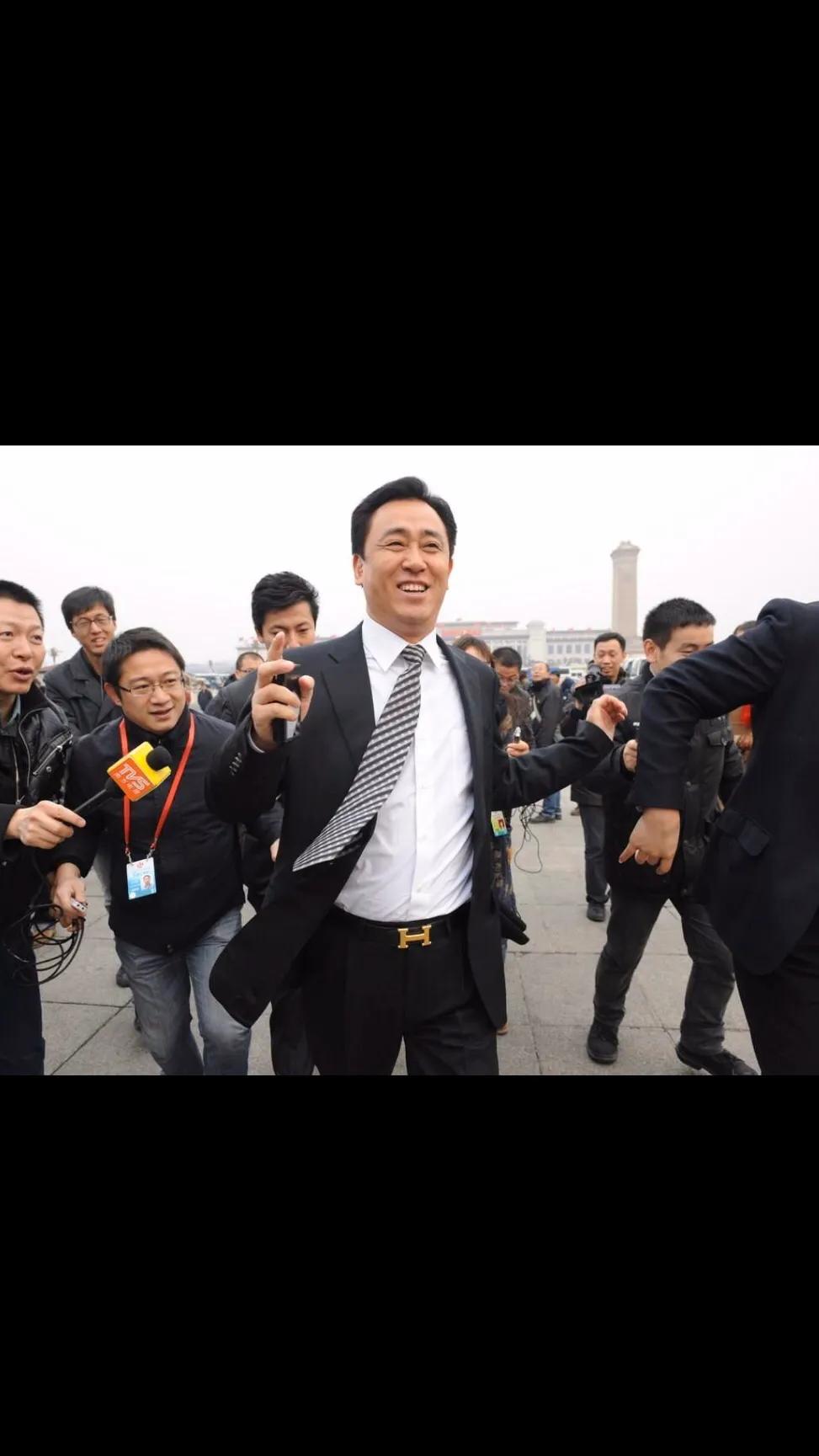 许家印未来的路,许家印的崛起与危机