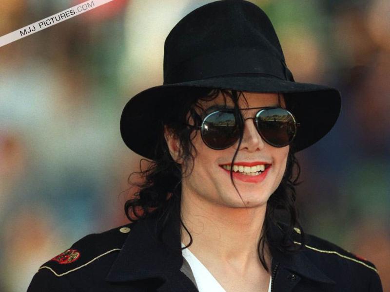 迈克尔杰克逊和张杰合作过吗,张杰和迈克尔杰克逊谁更厉害