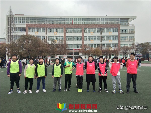 徐州市中小学生校园足球比赛,2024小学区长杯足球赛徐州