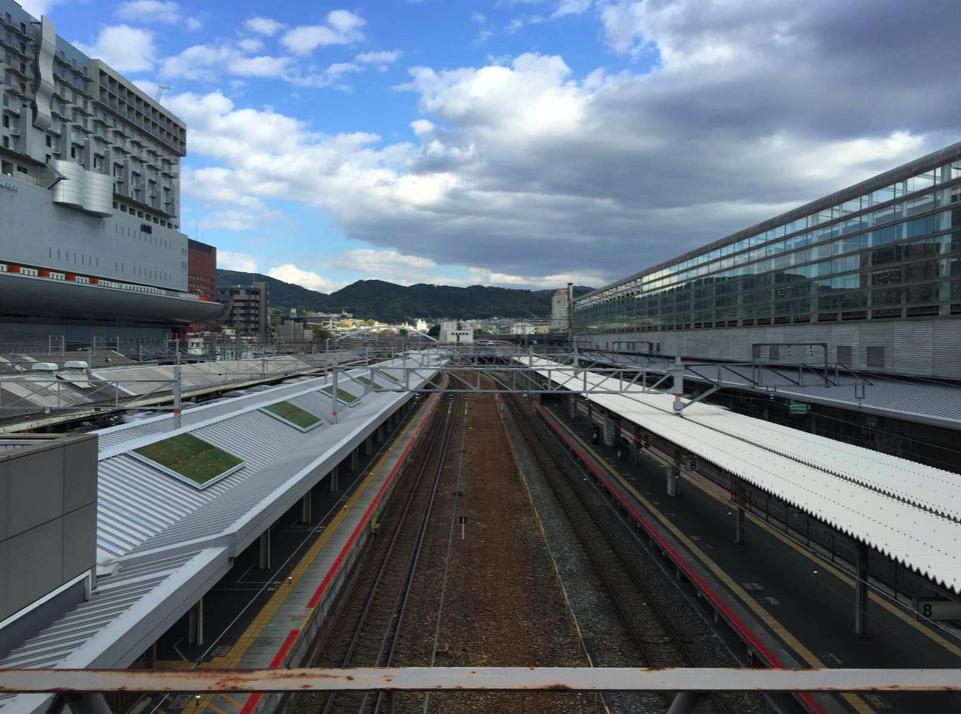 为什么抢不到车票黄牛却能抢到,为什么自己抢不到的票黄牛给抢到