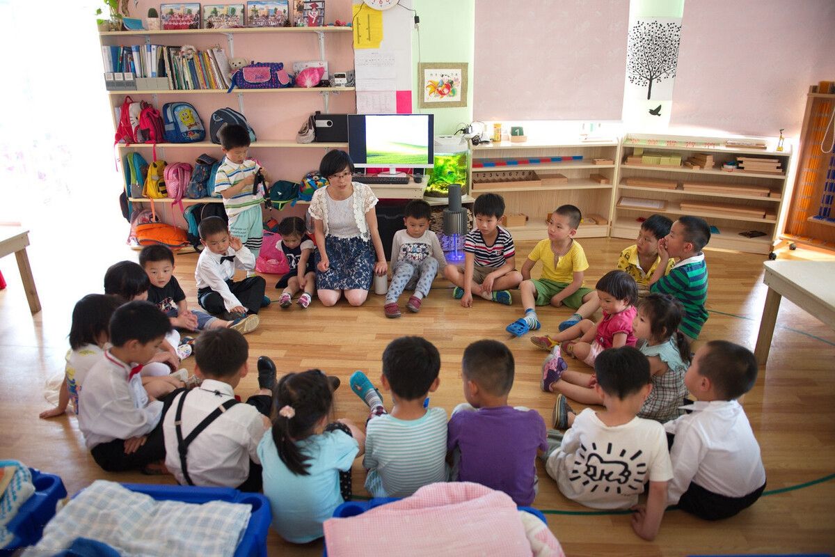 3岁宝宝应不应该上早教,孩子3岁半上幼儿园合适吗