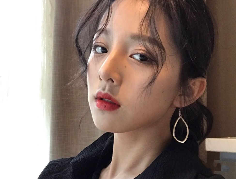 青春期女孩子特征,青春期女生高颜值