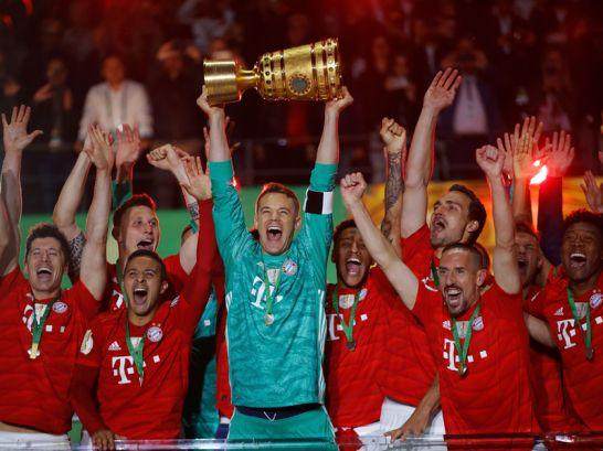 德国杯决赛让人眼花缭乱，但低迷一季的诺伊尔终于脱颖而出