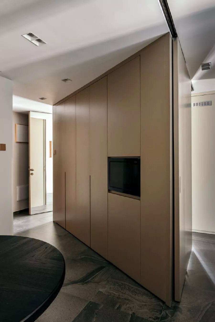 异形房户型设计,两边无采光的狭长型房子如何设计