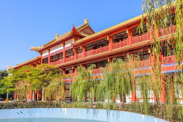 黄鹤楼打卡点小众,武汉黄鹤楼附近游玩网红打卡地