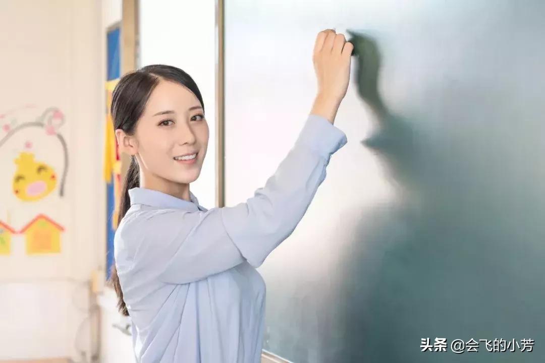 写给各科老师的诗句,写给老师的对联简短