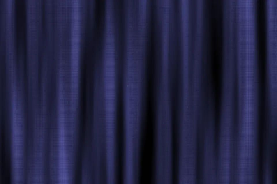 窗帘挑选及保养技巧多,窗帘的选购技巧和注意事项视频