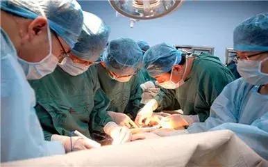 怀孕哪些症状容易流产,怀孕中哪些症状需要就医