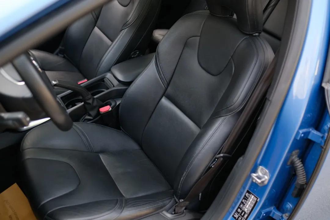 沃尔沃v40二手值得买吗,二手沃尔沃v40值得买吗