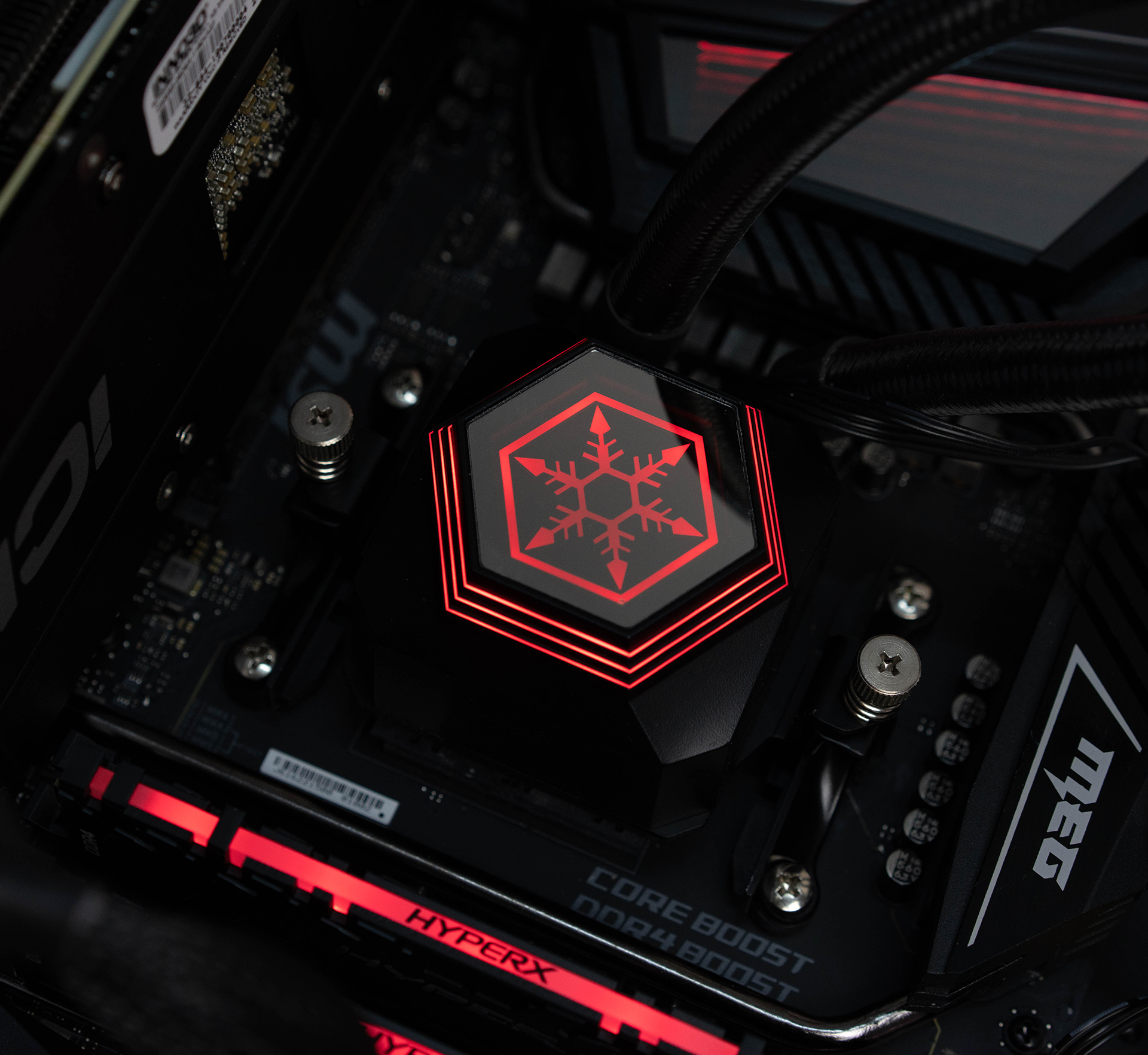 银欣360水冷散热器,压制12代处理器的水冷