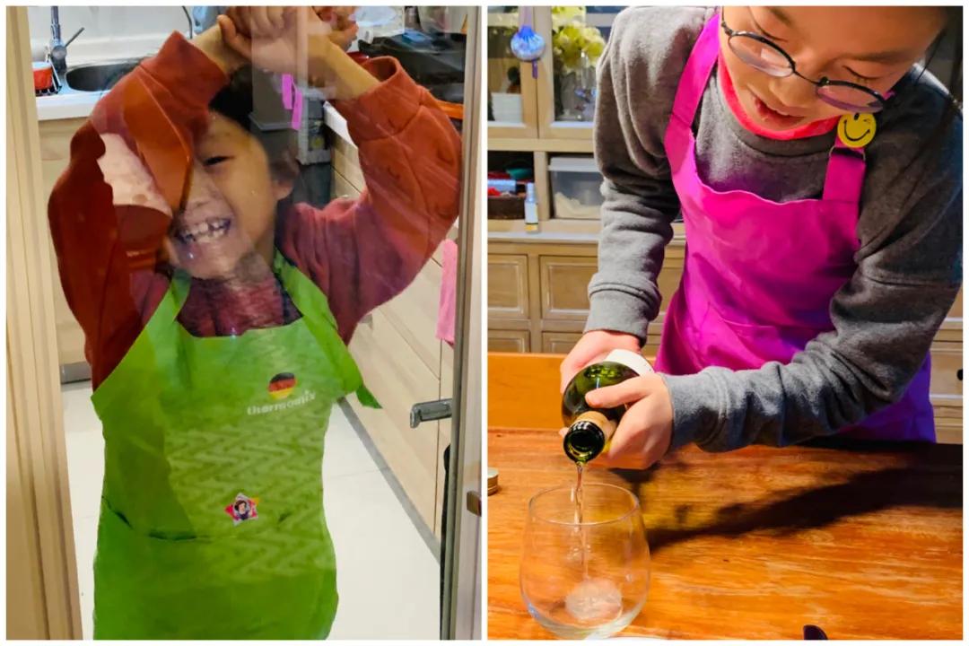 两个小孩给妈妈做大餐,两个女孩给爸妈做饭