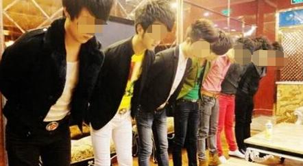 21岁大学生去当“男陪侍”，服务对象可男可女：工资日结一次300