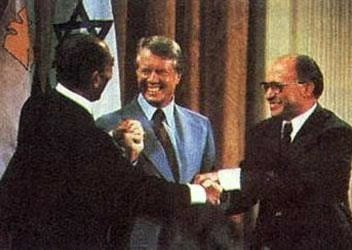 冷战形势的变化及其原因,冷战与两极格局的关系是什么