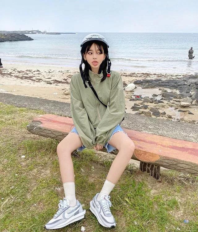 韩国短发漂亮的女星,韩国三大女神级电影演员短发