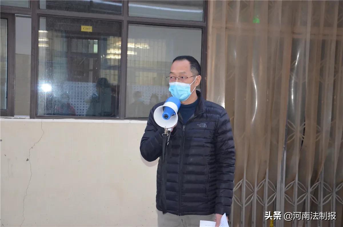 提高师生应对火情能力掌握灭火器使用方法