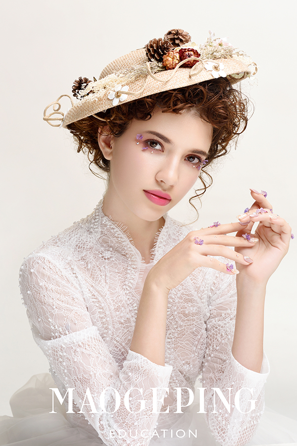 新娘妆培训一般学费多少,学新娘妆培训需要多久