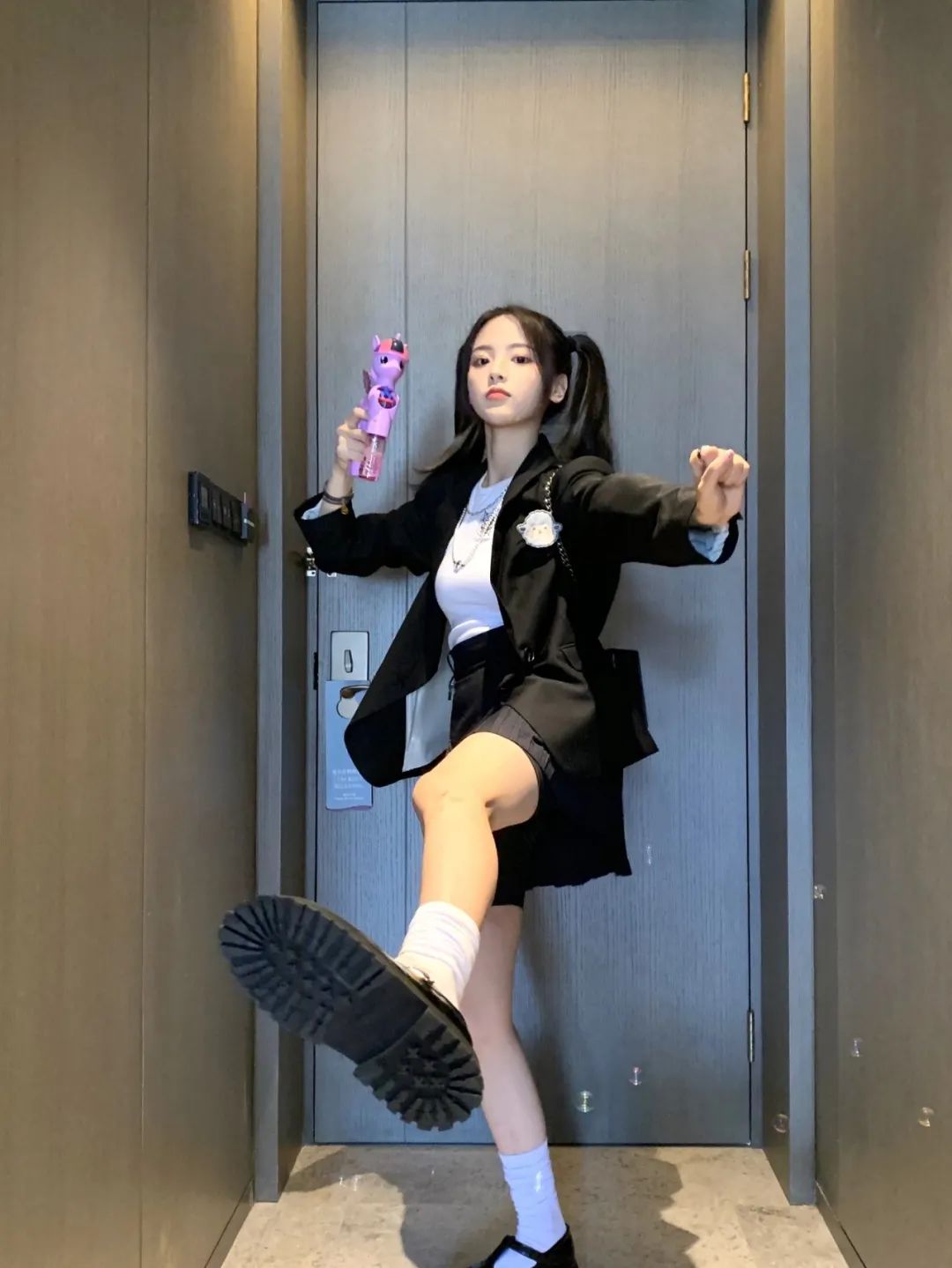 适合30-40岁圆脸减龄扎发,锁骨发型女怎么扎圆脸减龄