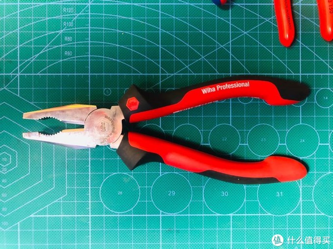 旋转机械钳子的原理,钳子的种类及各自的特点