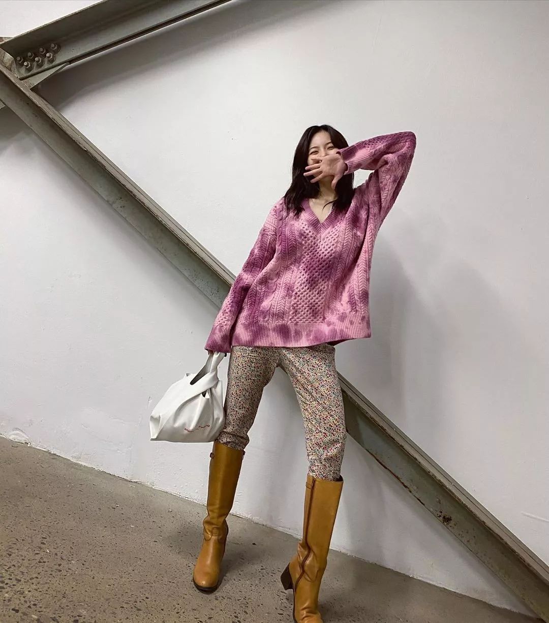 周洁琼代言的运动鞋子,周洁琼鞋