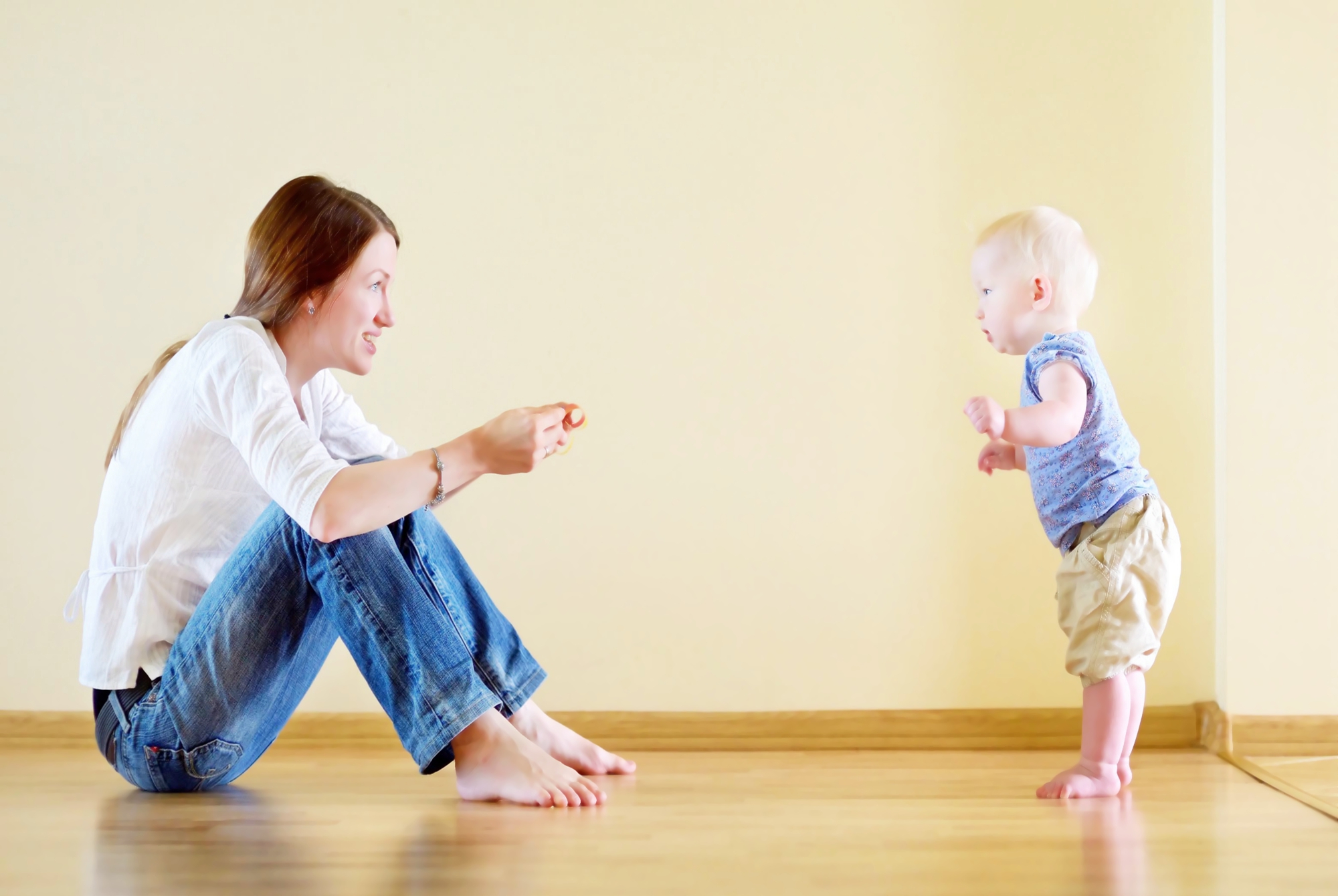孩子驼背适合练什么,孩子驼背矫正有用吗