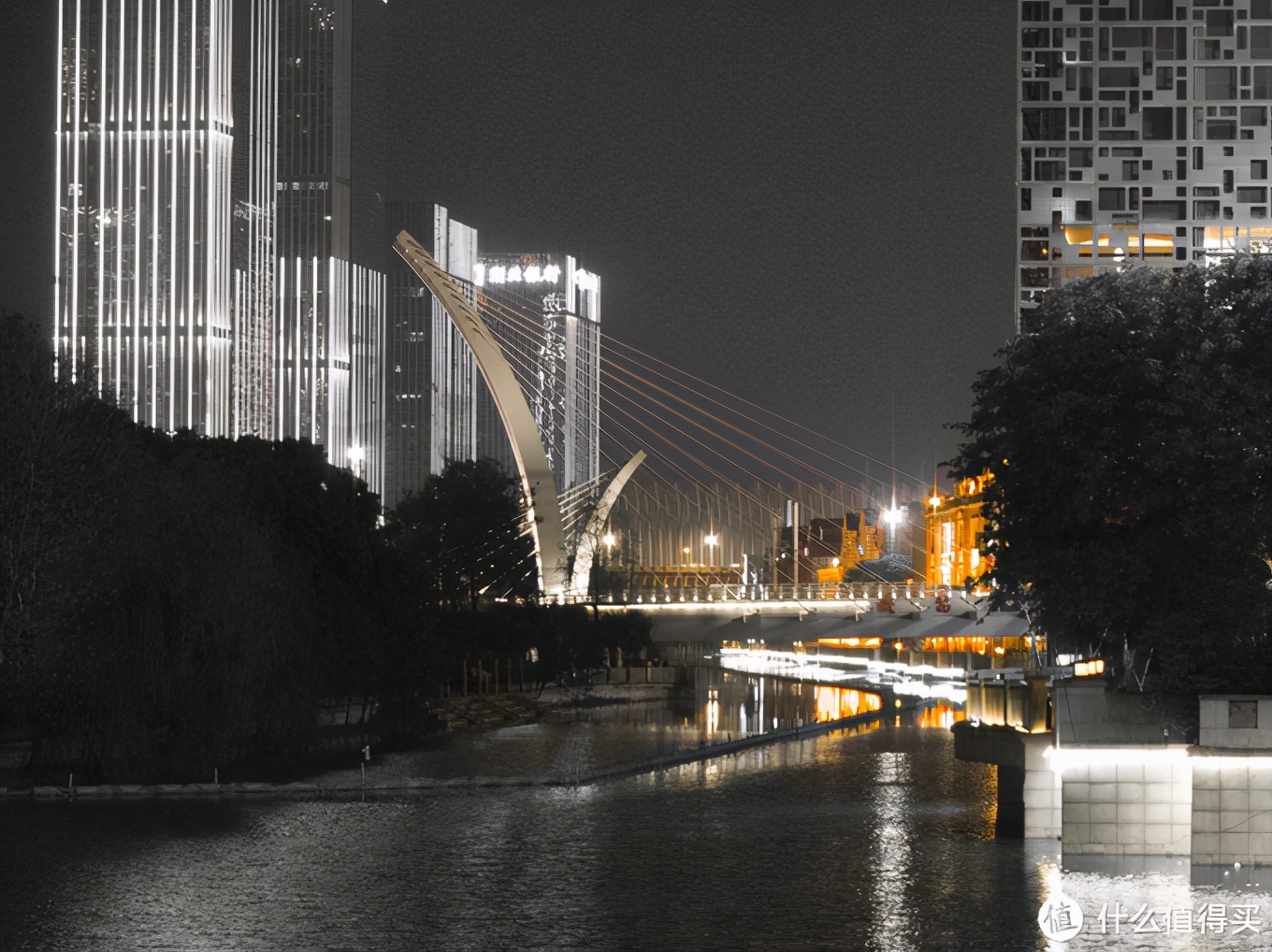 小米11ultra至尊版讲解,小米10至尊和小米11ultra拍照对比