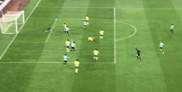 足球传奇人物球员,中超大连人朱挺