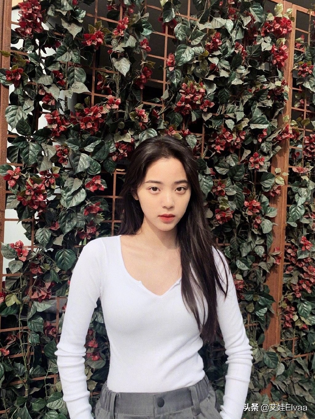 欧阳娜娜穿匡威高帮,欧阳娜娜18岁冬季穿搭