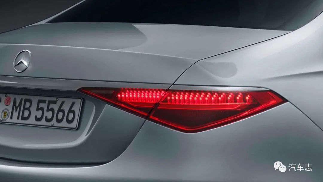 争议非常大的全新奔驰S级W223发布,会不会又是真香定律?