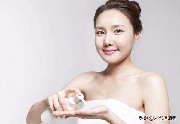 40岁脸部出现细纹眼袋,脸部长细纹用什么护肤品