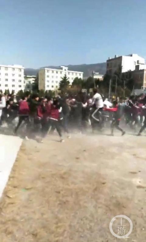 云南昭通学校打人事件视频,云南昆明学校殴打事件