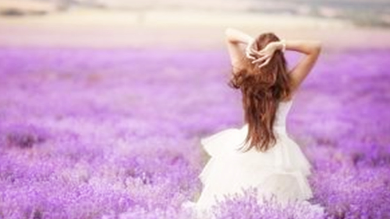 风趣幽默有内涵的女人,女人幽默内涵高情商短句