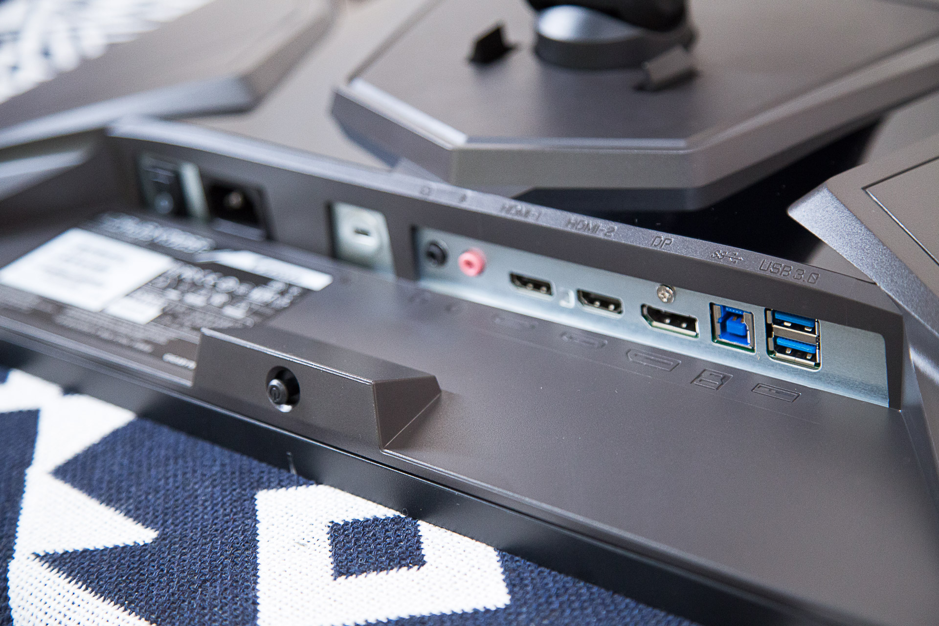 240hz原生10bit显示器,原生240hz显示器可以超频吗