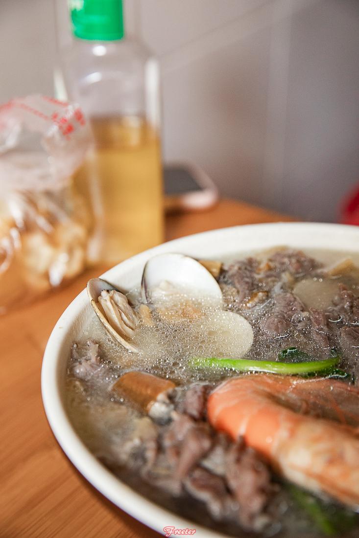 西门老街19元一碗的牛肉海鲜面，虽贵但好吃到勾魂