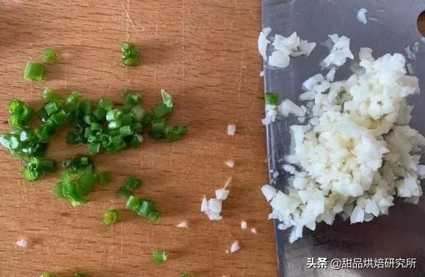 网红蒜香奶酪包,网红爆款奶酪包