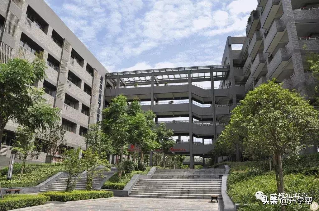 成都校园高颜值,成都环境最好的高中