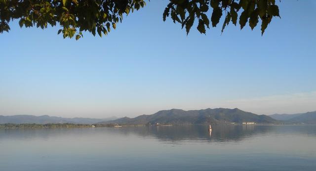 每个人心里都有一个江南梦,宁波美丽的东钱湖早晨特别的美