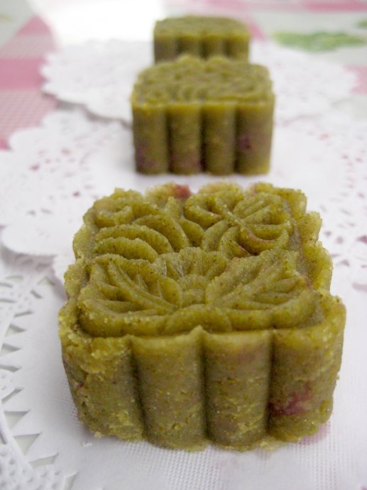 翡翠原石专业知识大全书籍下载,形容翡翠原石的专业术语