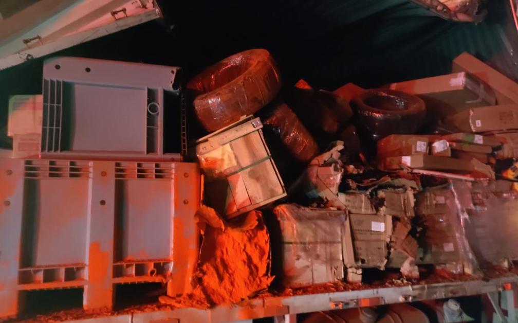 车速太慢会被罚款吗,车速过快导致对向车辆被撞